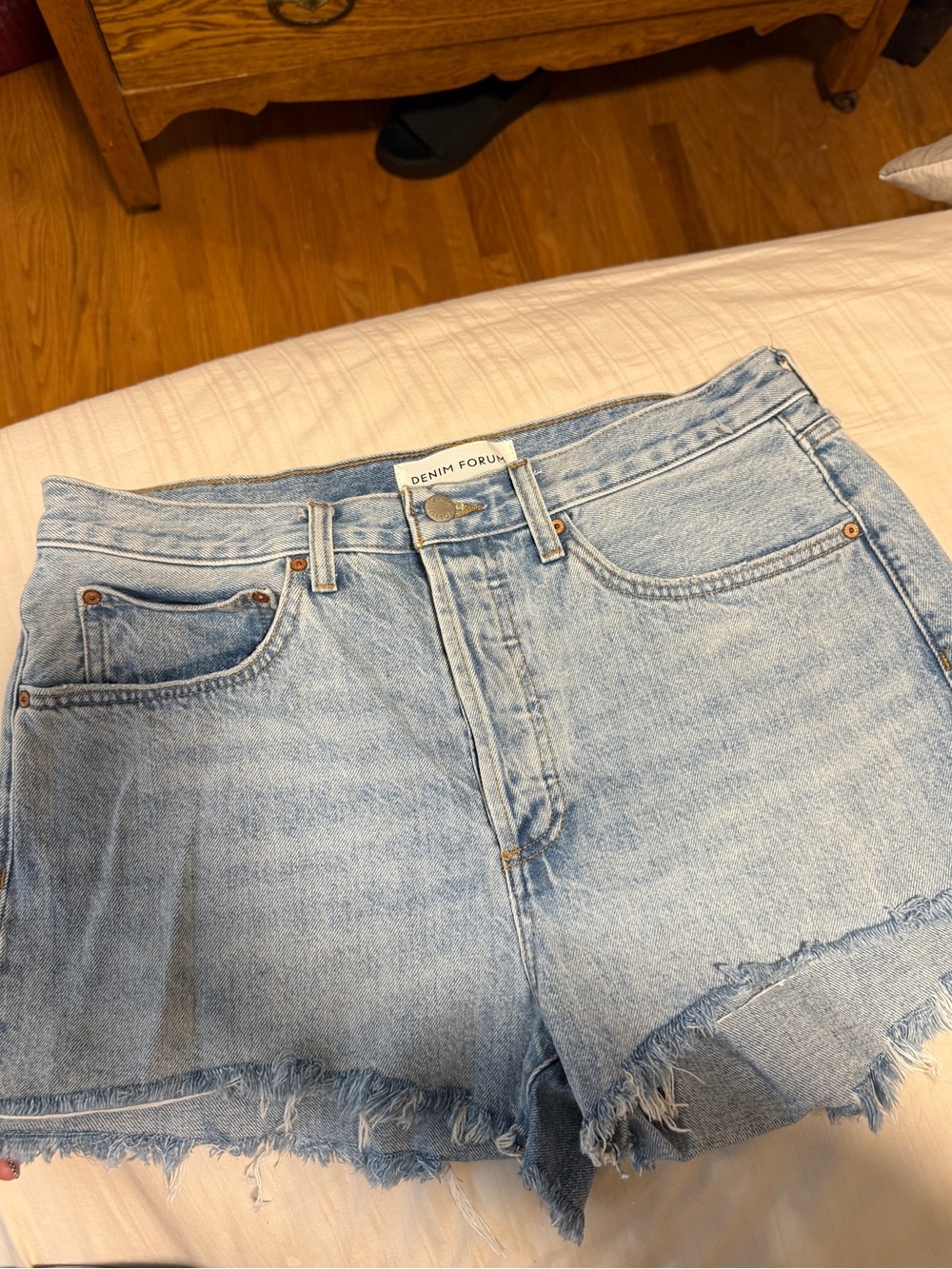 Denim Forum ex boyfriend short